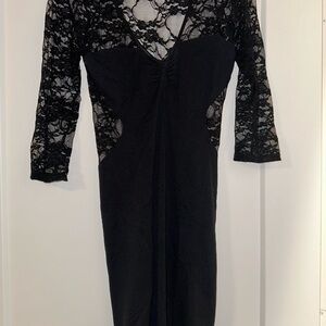 Bebe Black Sheath Dress Sweetheart Neckline 3/4 Sleeve